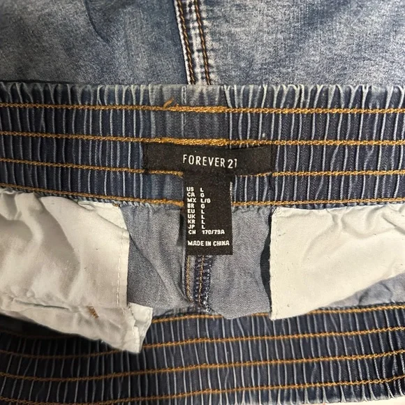 Y2K 100% Cotton Denim Shorts Size Large - Picture 4 of 4